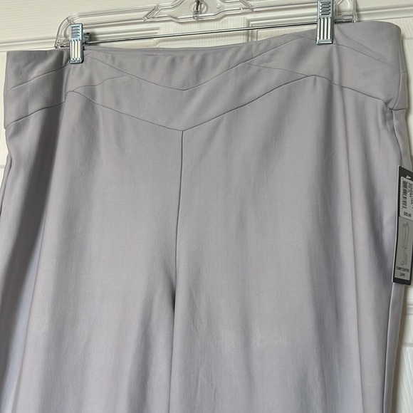 NWT Gnw Tummy Control Capri Light Gray Color Size XL - Picture 4 of 12